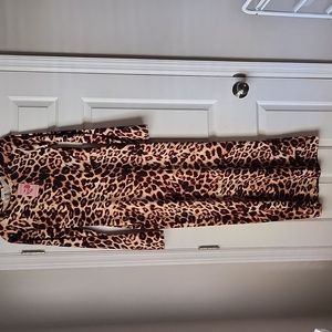 Fashion NovaWild at Heart Maxi Dress (Leopard)